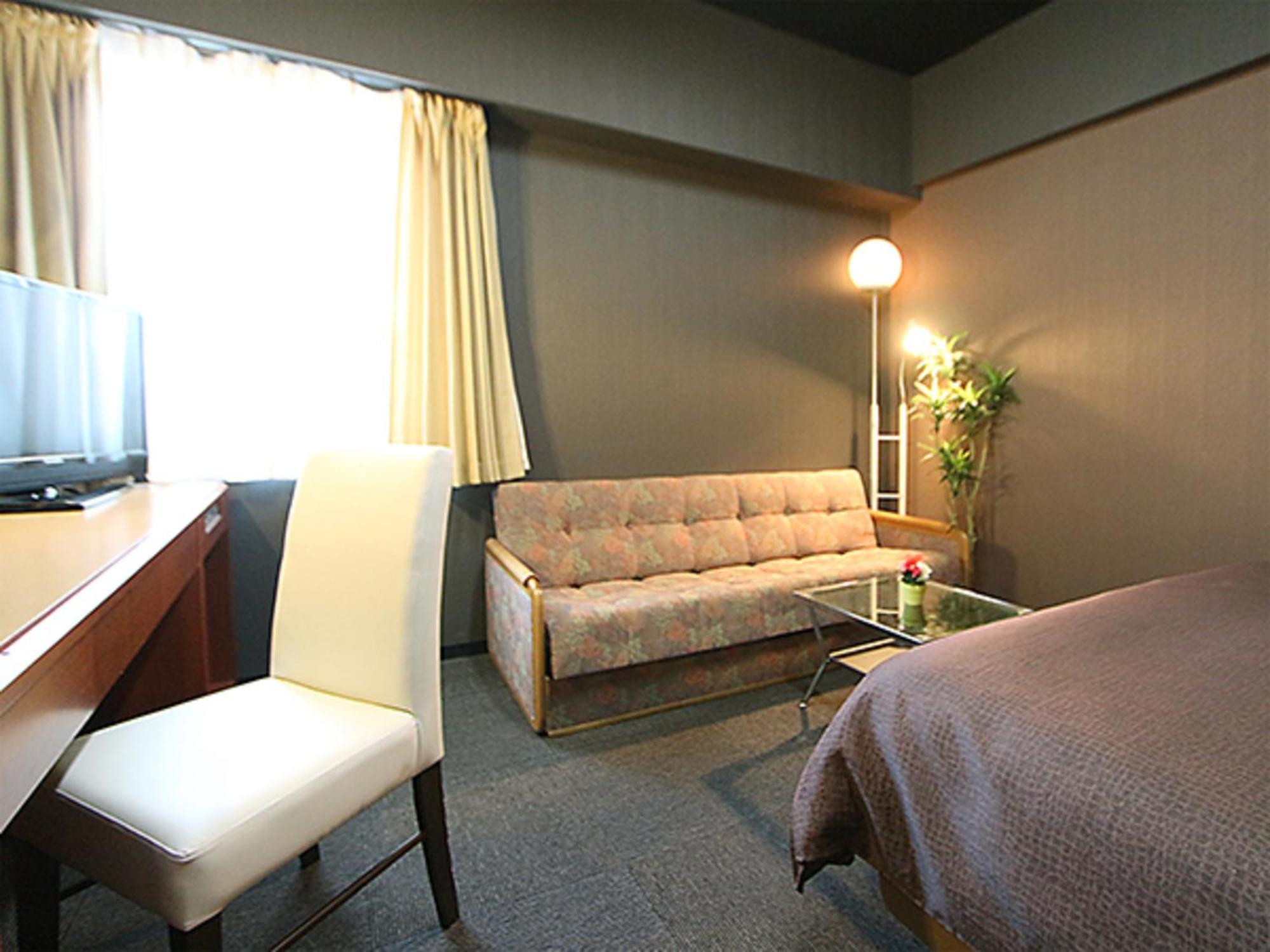 HOTEL LiVEMAX BUDGET Yokohama Tsurumi Eksteriør billede